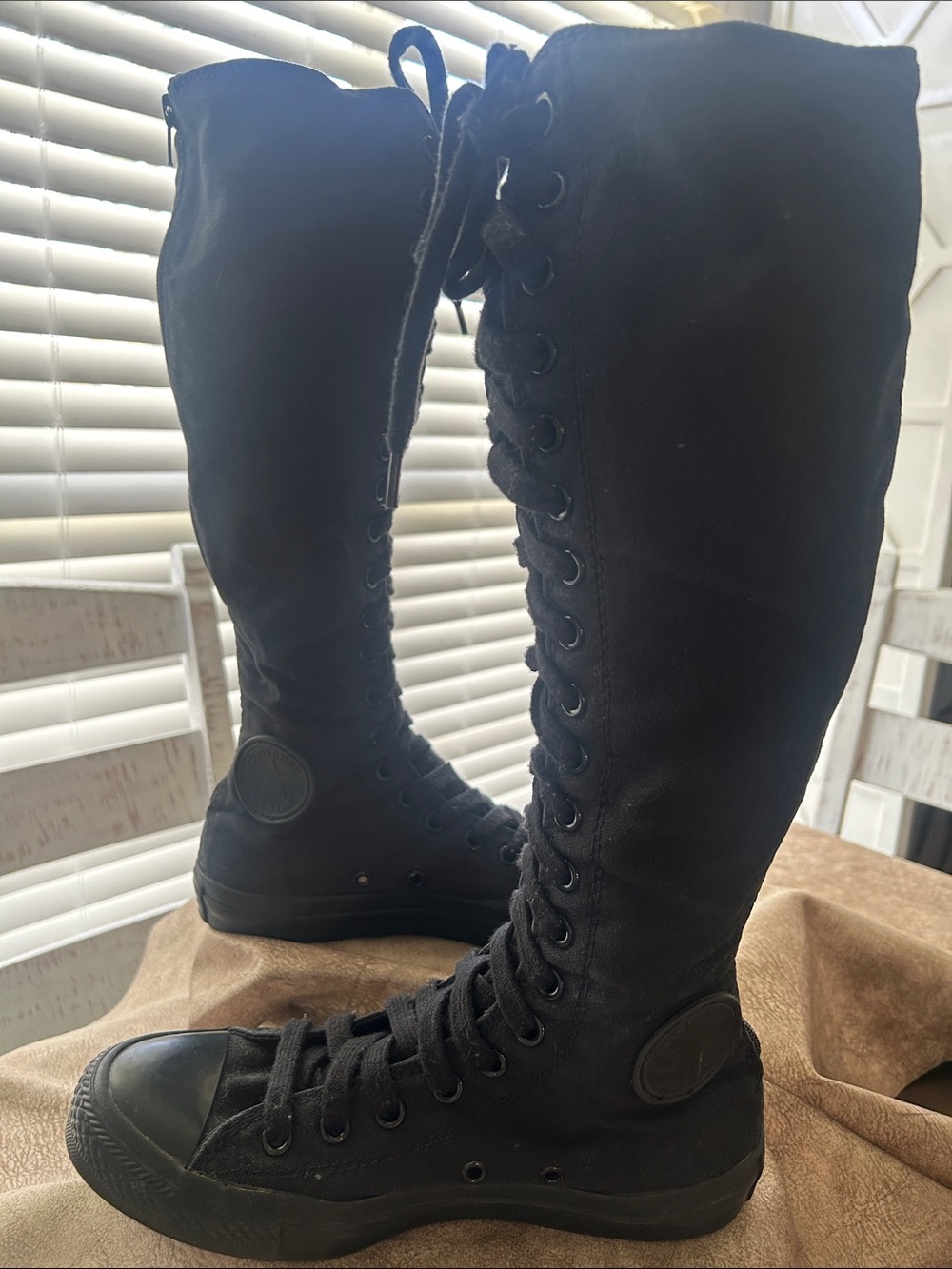 Converse Tall Lace-Up Women's Boots in Black😍 - Picture 2 of 7